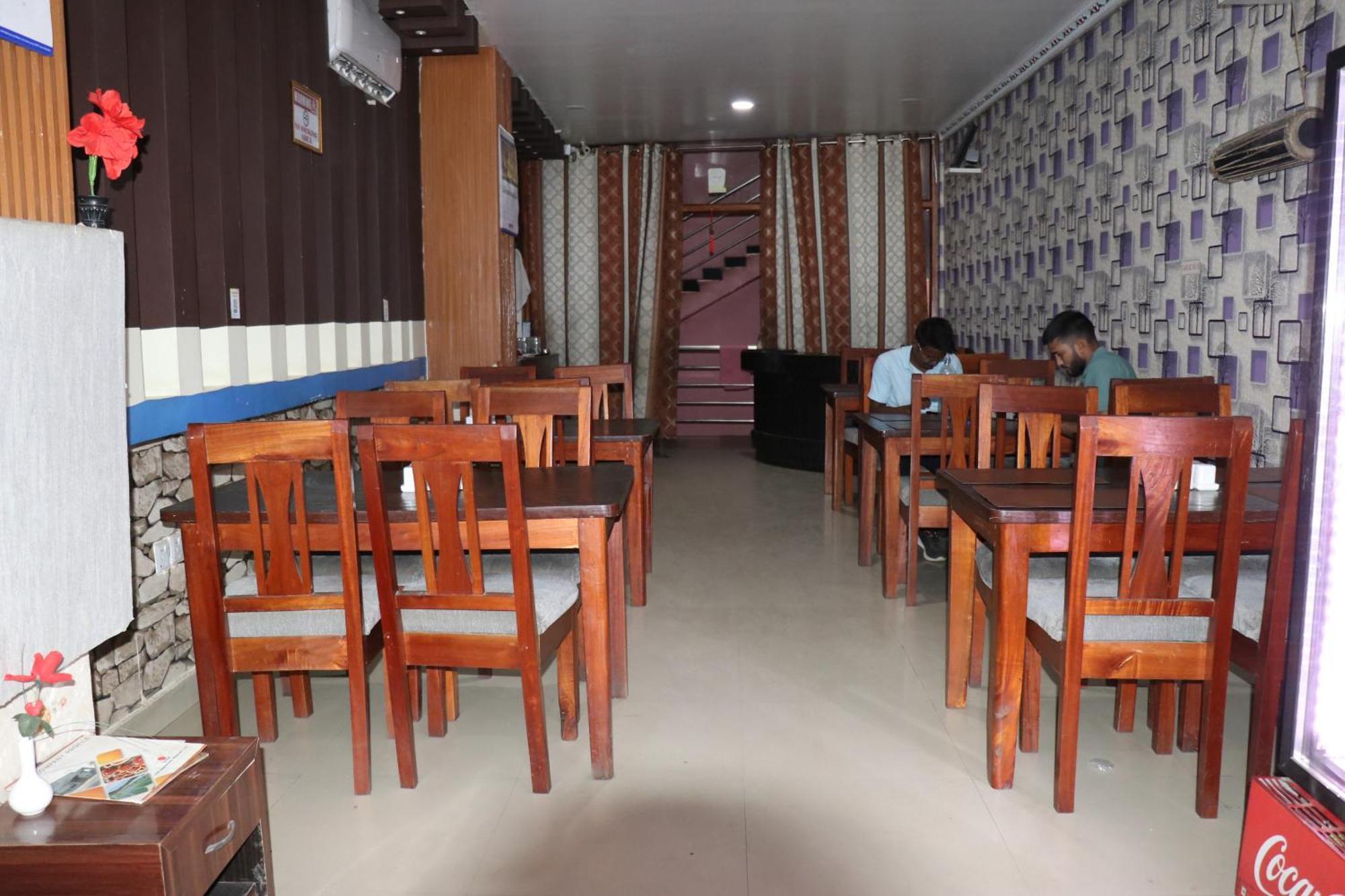 Hotel Megha Heritage Surkhet Экстерьер фото