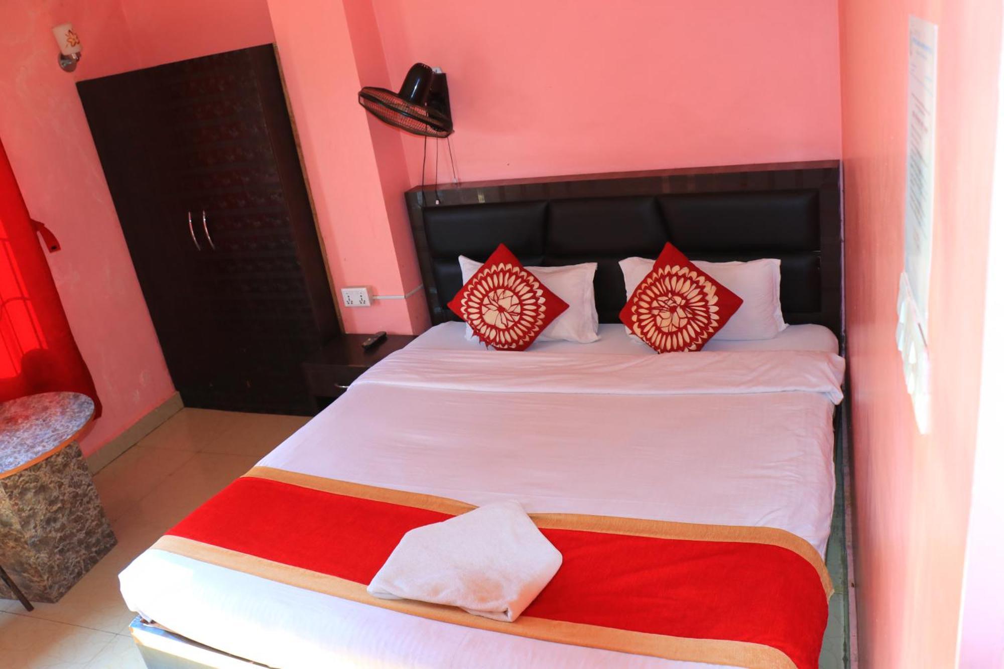 Hotel Megha Heritage Surkhet Экстерьер фото