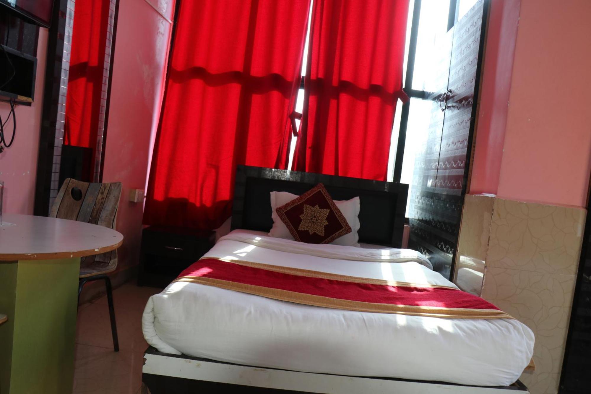 Hotel Megha Heritage Surkhet Экстерьер фото